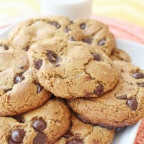 Paleo and Gluten-Free Dark Chocolate Chip Cookie Recipe